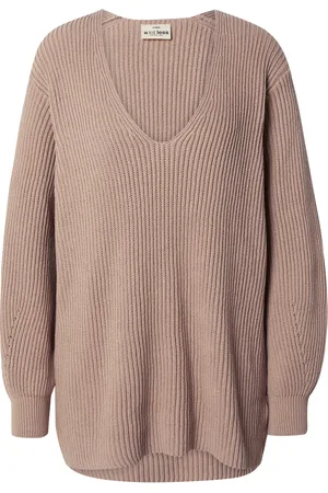 A LOT LESS Pullover 