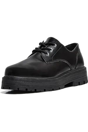Bershka Schnürschuh