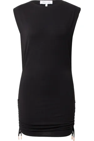 nu-in Kleid