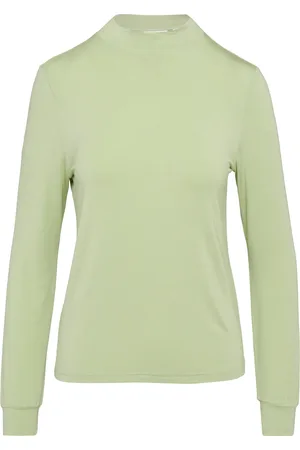 Comma, Shirt