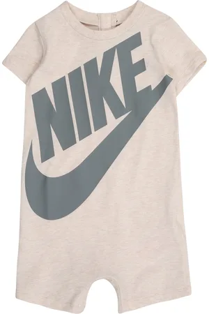 Nike Overall 