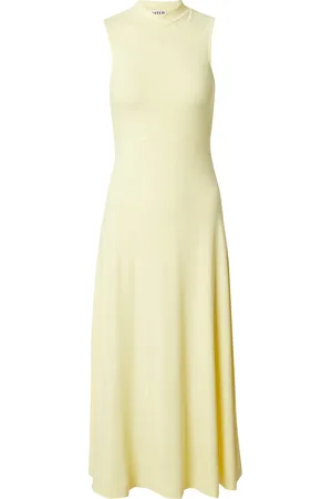 EDITED the label Kleid 