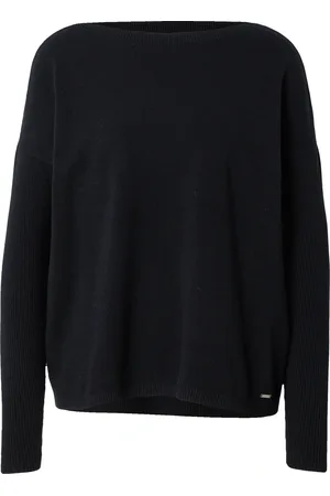More & More Pullover