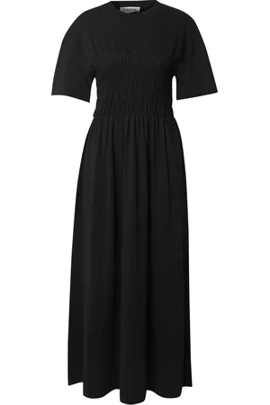 EDITED the label Kleid 