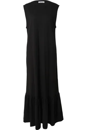 EDITED the label Kleid 
