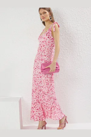 Trendyol Kleid