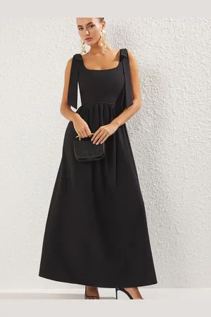 Trendyol Kleid
