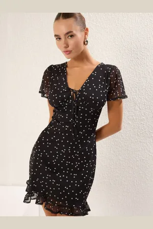 Trendyol Kleid