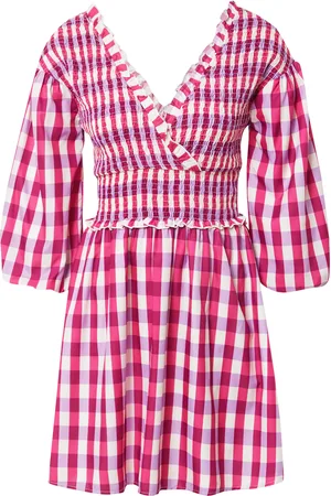 NA-KD Kleid