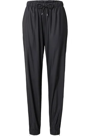 Rains Hose