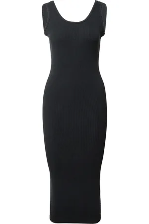 nu-in Kleid