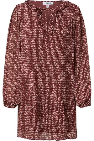 EDITED the label Kleid 