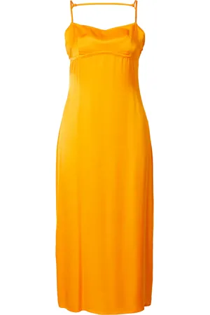 EDITED the label Kleid 