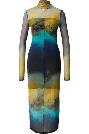 EDITED the label Kleid 