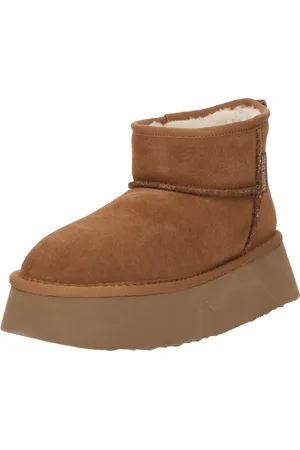 Steve Madden Boots 