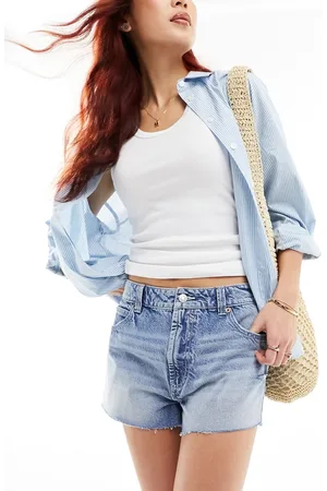 ASOS Denim relaxed short in midwash