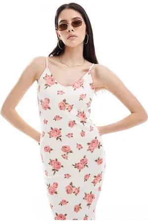 Y.A.S Y.A.S slinky rib cami maxi dress with v neck in spaced vintage rose print