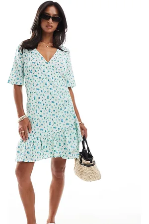 VERO MODA Wrap front mini dress in light blue floral