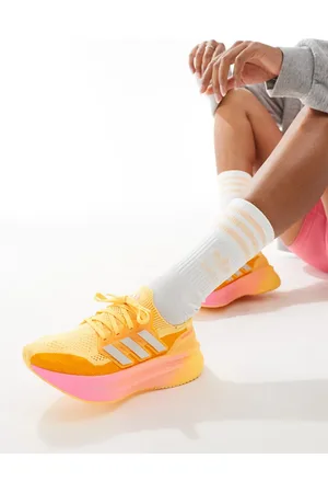adidas Adidas Running Ultraboost 5 trainers in