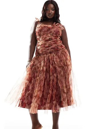 Lace & Beads Drop waist bow shoulder midaxi dress in rose print