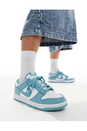 Nike Dunk Low Retro trainers in and blue