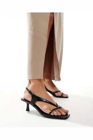 Stradivarius Strappy kitten sandal in