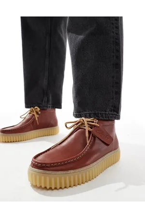 Clarks Torhill leather shoes in