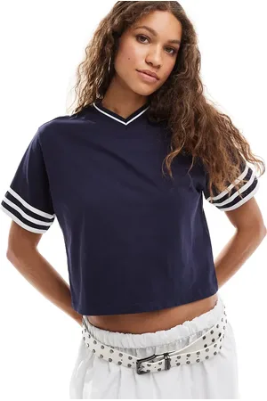 COLLUSION Boxy v-neck cropped t-shirt in