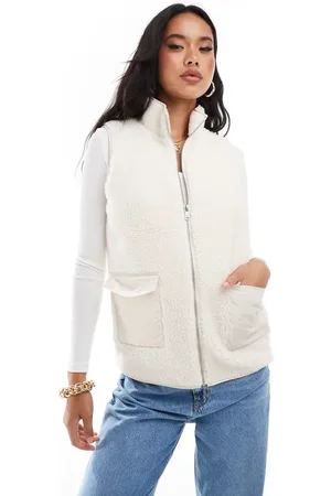 In The Style Teddy gilet in cream