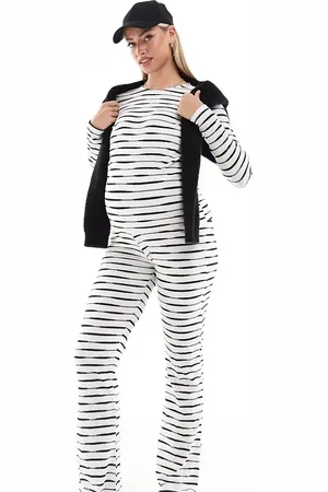 Mama;licious Mamalicious Maternity ribbed jersey flares co-ord in mono spacedye