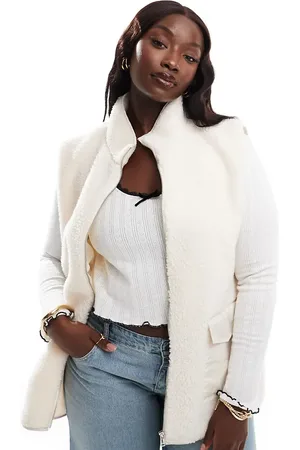 In The Style Teddy gilet in cream