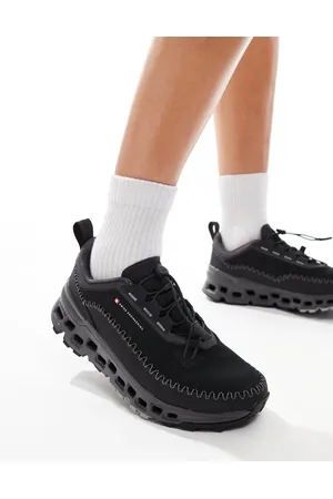 On Running ON Cloudaway 2 trail running trainers in all