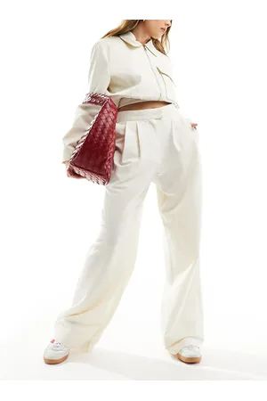 ASOS Tailored wide leg trousers with pleat detail in cream