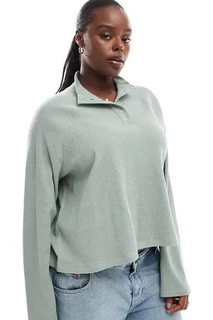 ASOS ASOS DESIGN Curve crop boxy long sleeve henley in waffle SAGE