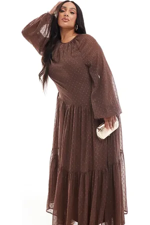 ASOS ASOS DESIGN Curve burnout jacquard high neck scalloped godet maxi dress in chocolate