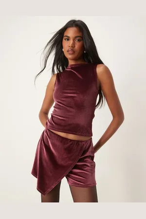 Miss Selfridge Wrap over velvet skort in burgundy