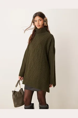 Barbour Burne Knitted Cape in olive
