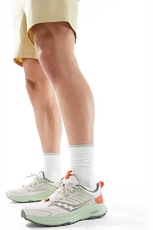 Saucony Ride TR2 neutral running trainers in moon and sage