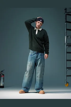 ASOS Super baggy carpenter jeans with tint in mid wash