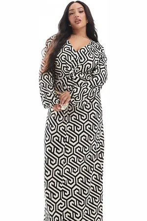 VERO MODA Knot front maxi dress in abstract mono print