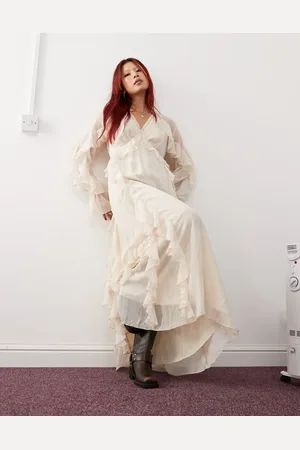 Reclaimed Maxi dress with ruffles in cream