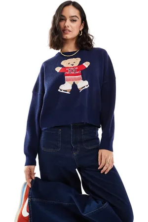 Cotton On Cotton On novelty knitted jumper with ski bear graphic in
