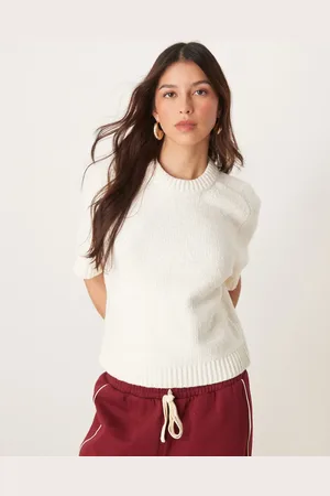Abercrombie & Fitch V neck knitted top in
