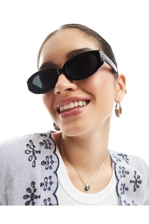 AJ Morgan Chunky oval sunglasses in