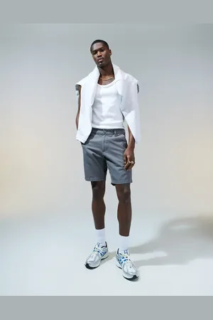 ASOS Slim stretch chino shorts in