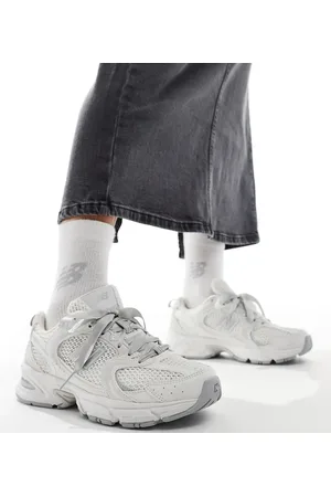 New Balance 530 trainers with ribbon laces in - Exclusive to ASOS