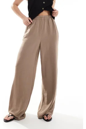 Pieces® Elasticated waistband wide leg trouser in fossil beige