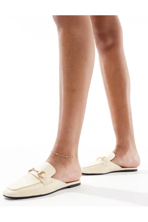 London Rebel Buckle loafer mule in raffia natural