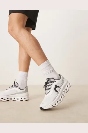 On Running ON Cloudmonster running trainers in