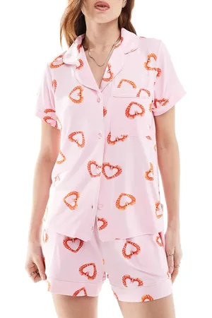 Chelsea Peers Poly short sleeve revere and short set in heart print